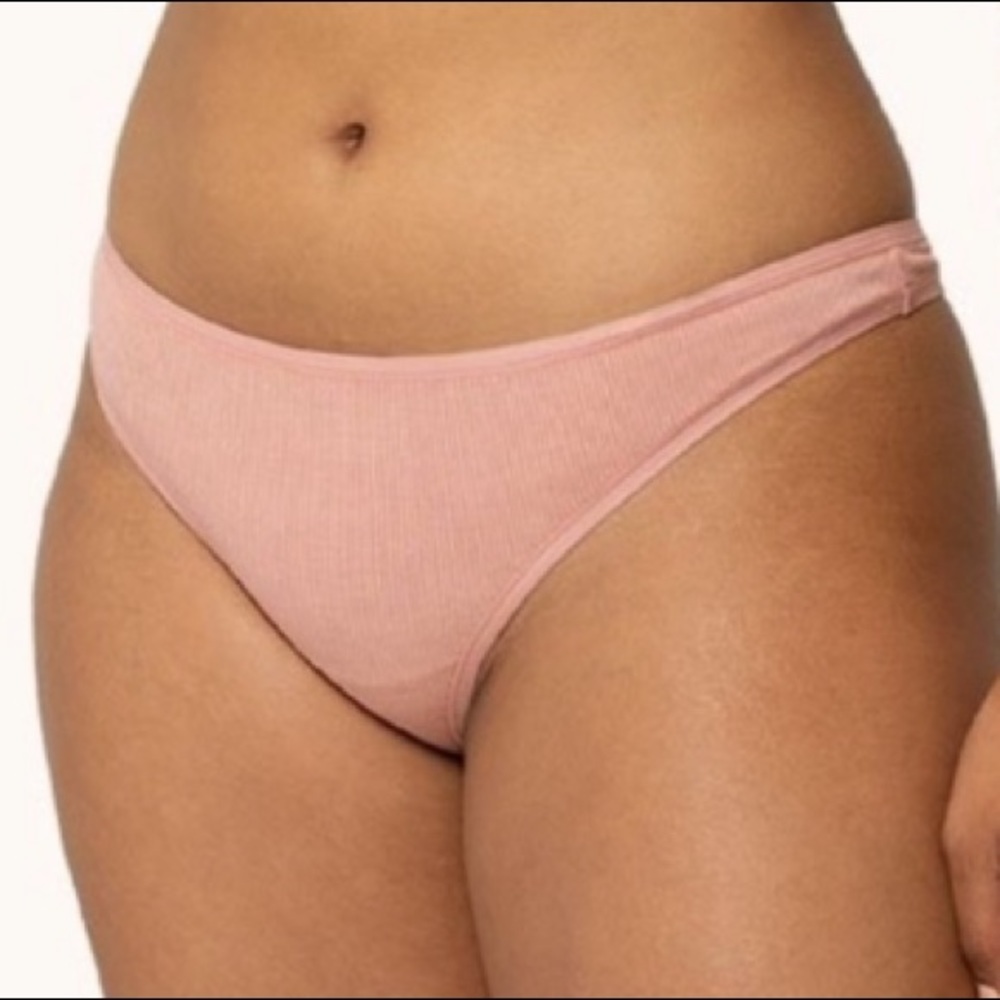 LIVELY The Ribbed Thong